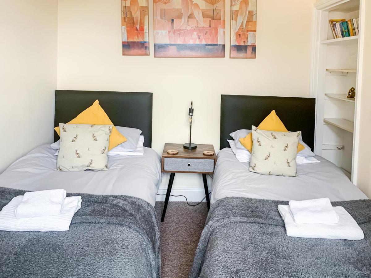 Waverley - Quaint Victorian With Free Parking * York
